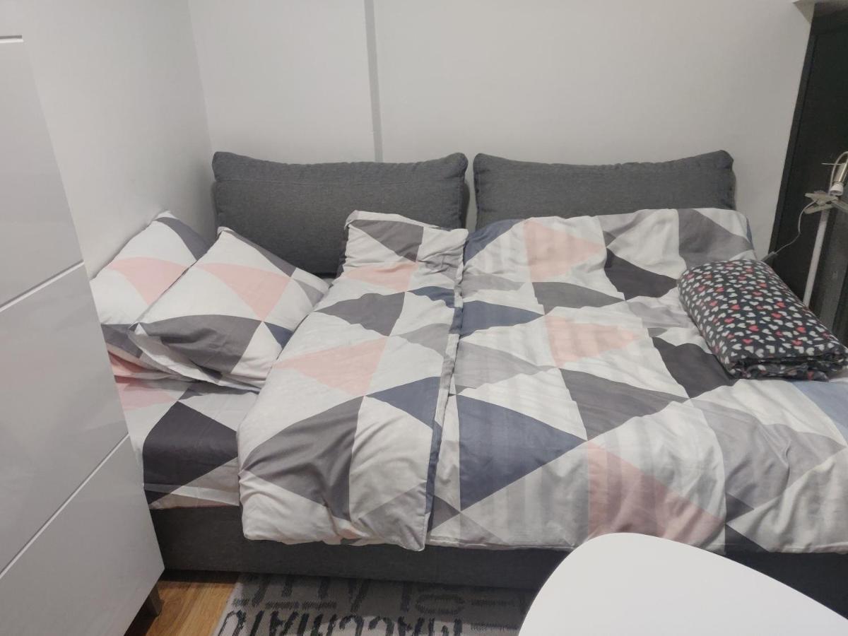 Apartman Lori M Kraljevo Bagian luar foto
